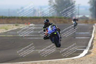 media/Sep-20-2025-TrackDaz (Sat) [[27f0cde673]]/B Group/220pm (Turn 9)/